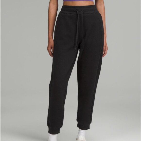 Lululemon Scuba Jogger‎ Black 8 - Picture 1 of 5